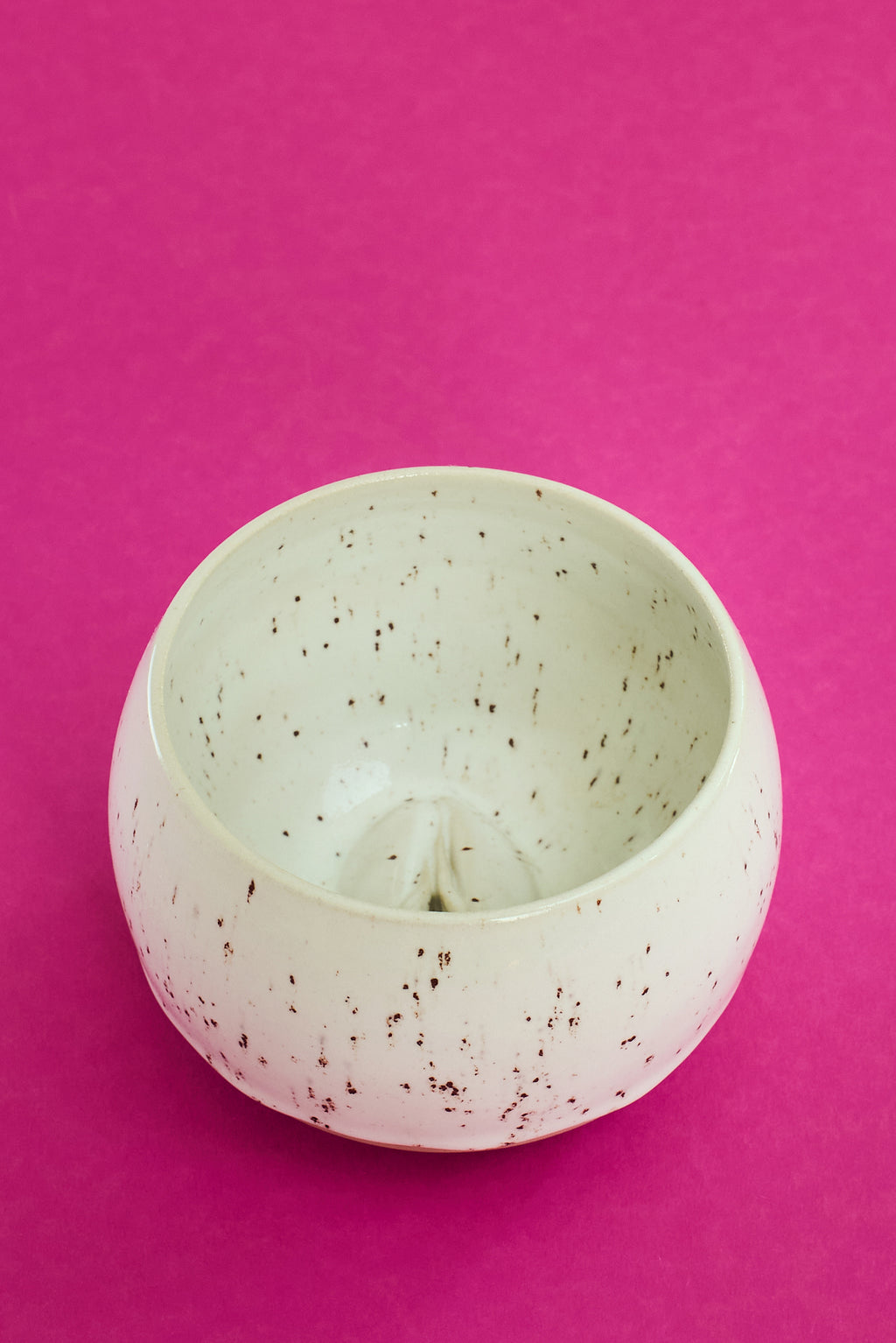 Handgemachte Vulva Tasse - gross -  Keramik Unikat in Stracciatella 🤍
