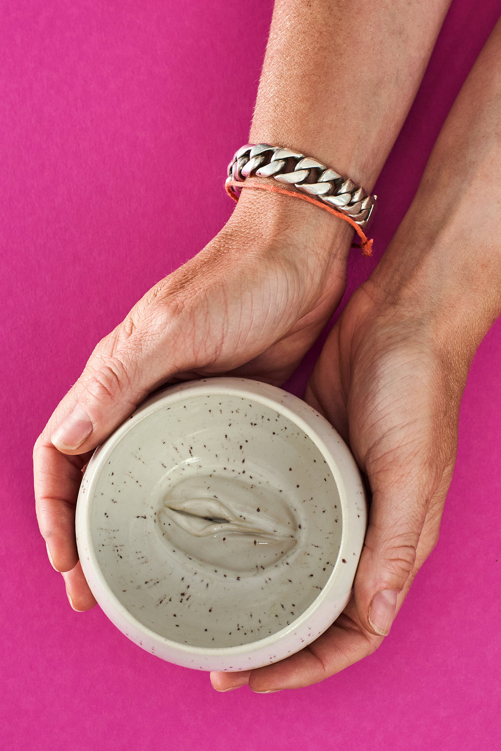Handgemachte Vulva Tasse - gross -  Keramik Unikat in Stracciatella 🤍